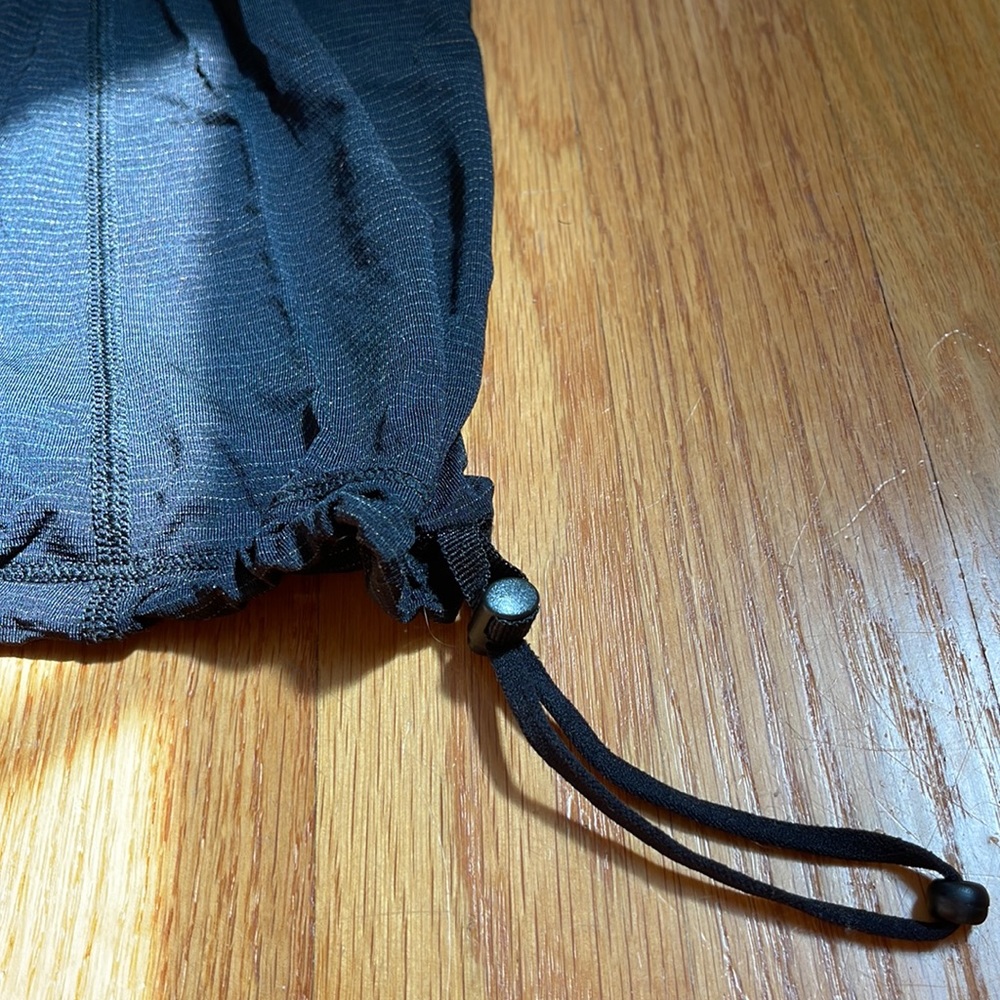 Lululemon tank - Picture 2 of 4